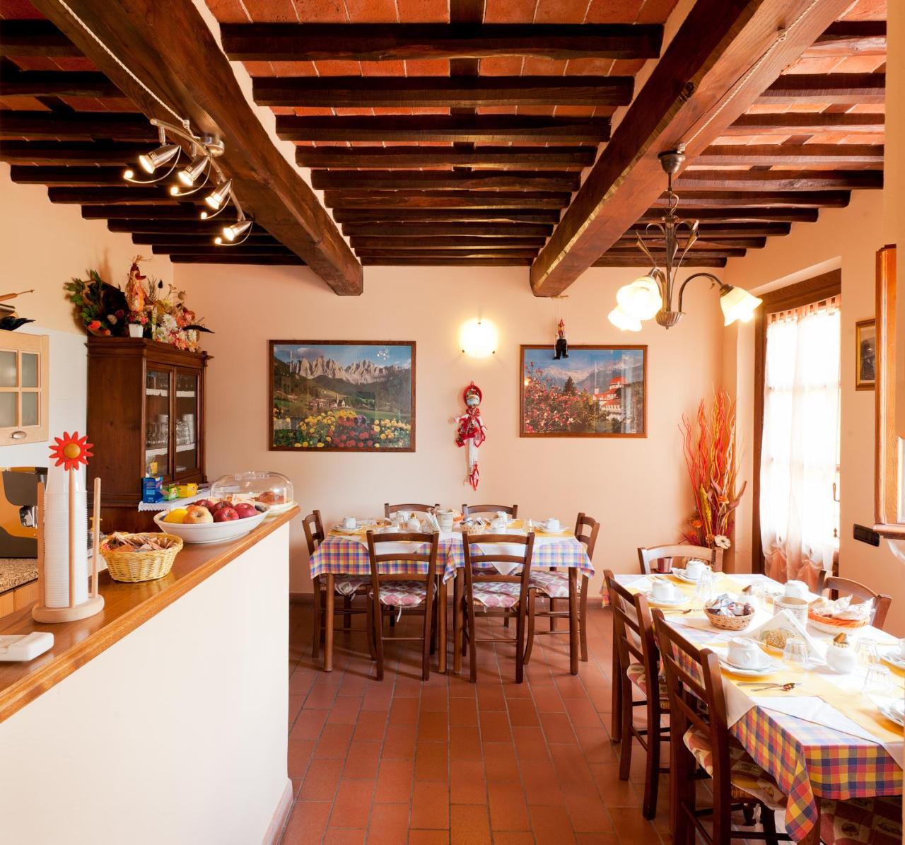 Agriturismo Casolare Lucchese Lucca Bagian luar foto