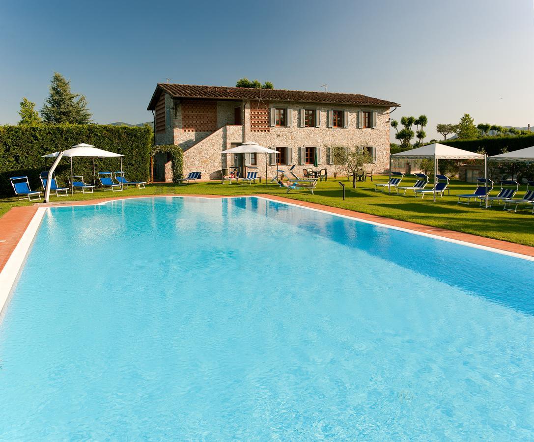 Agriturismo Casolare Lucchese Lucca Bagian luar foto