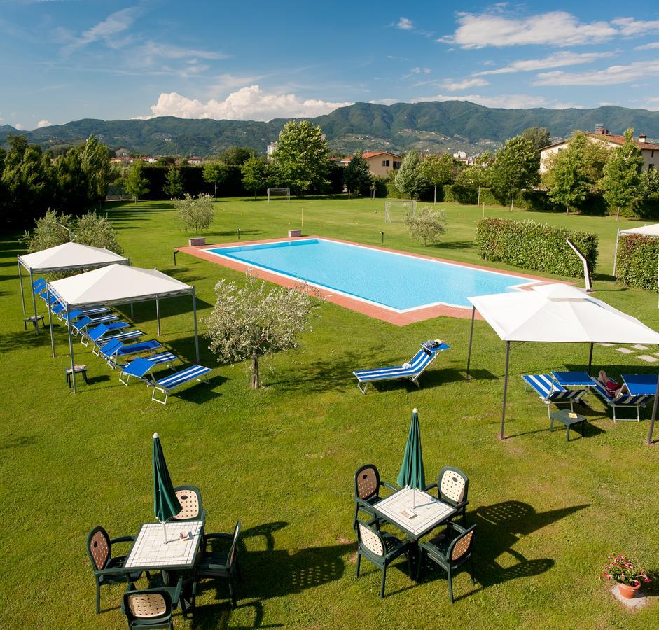 Agriturismo Casolare Lucchese Lucca Bagian luar foto